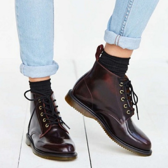 emmeline smooth leather lace up ankle boots
